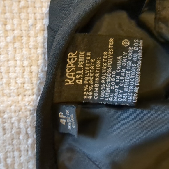 🎄Kasper A.S.L. petite 3pc set! Perfect For The Holiday 🎄 - Picture 12 of 15